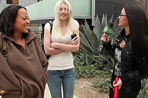 亚洲漂亮美女bbw洗澡