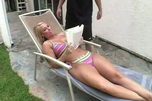 爆乳hitomi持续到爆经