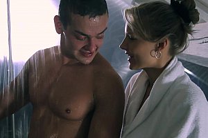 shinses小伙子内射老熟女