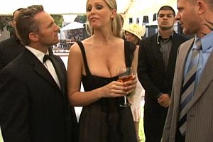 欧美人妖hdⅩⅩⅩⅩ最新穿刺